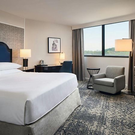 Sheraton Baltimore North Towson Esterno foto