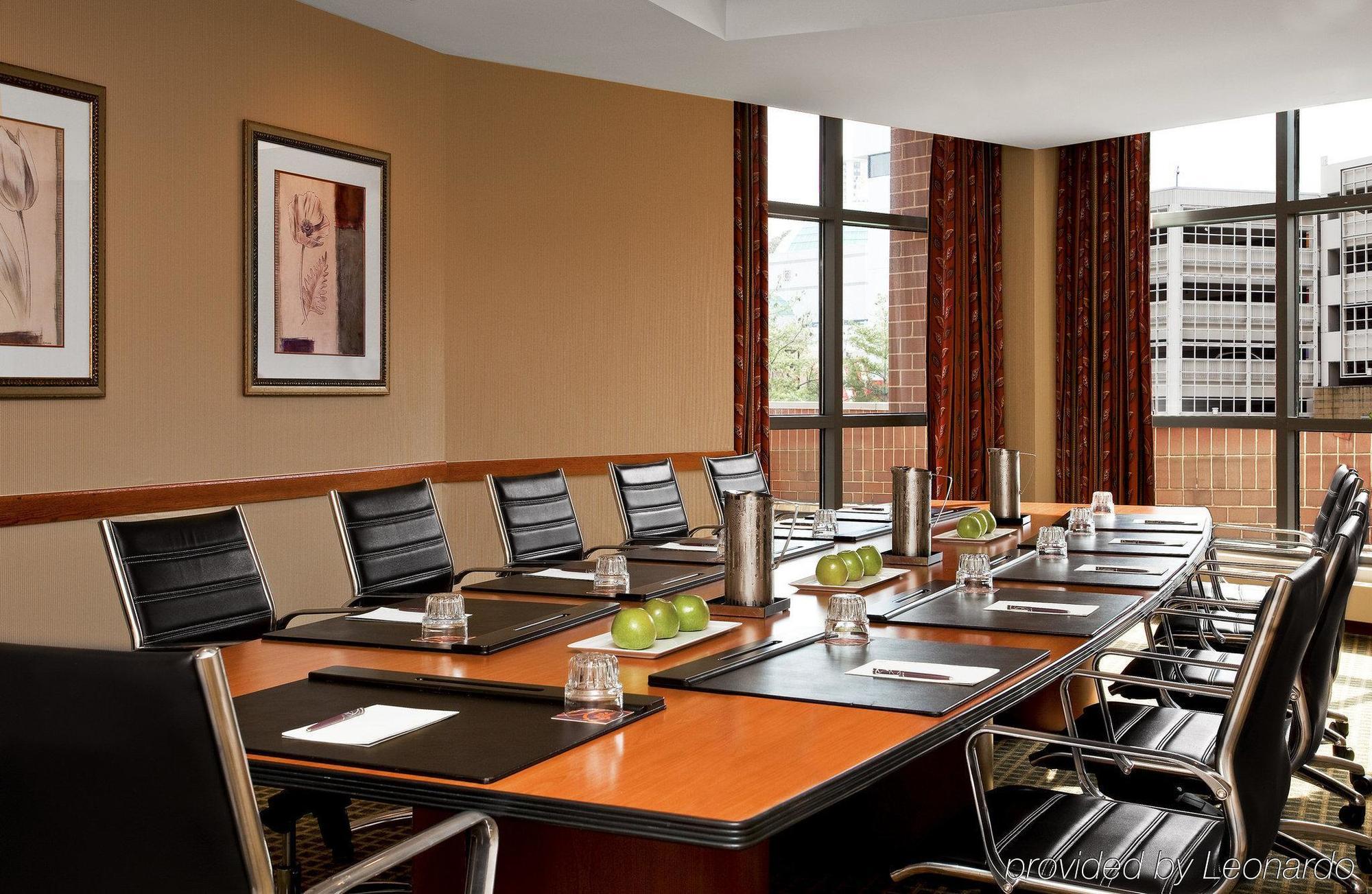 Sheraton Baltimore North Towson Esterno foto